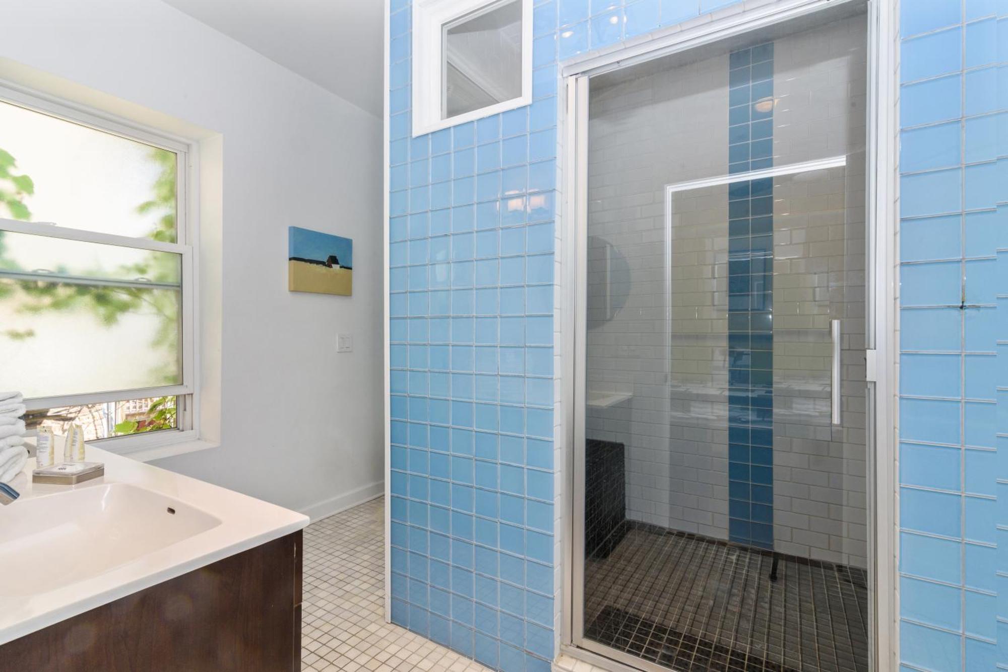 House 5863- Chicago'S Premier Bed And Breakfast Room photo